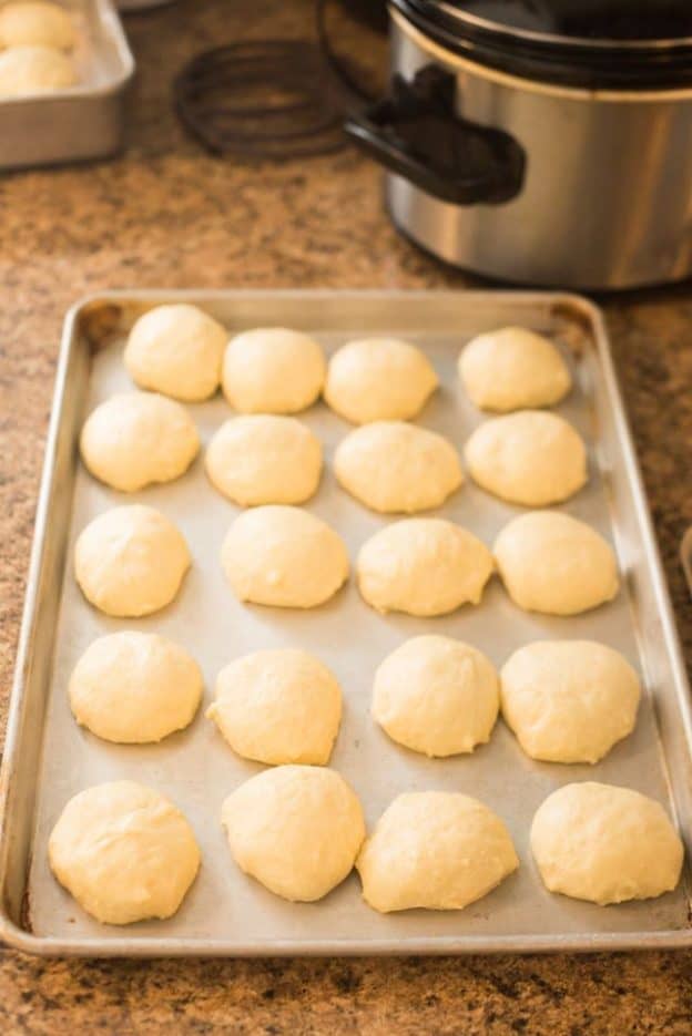 Copycat Hawaiian Sweet Buttery Rolls A Ranch Mom
