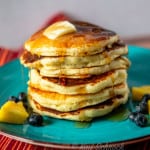 How to Make Fluffy Homemade Buttermilk Pancakes
