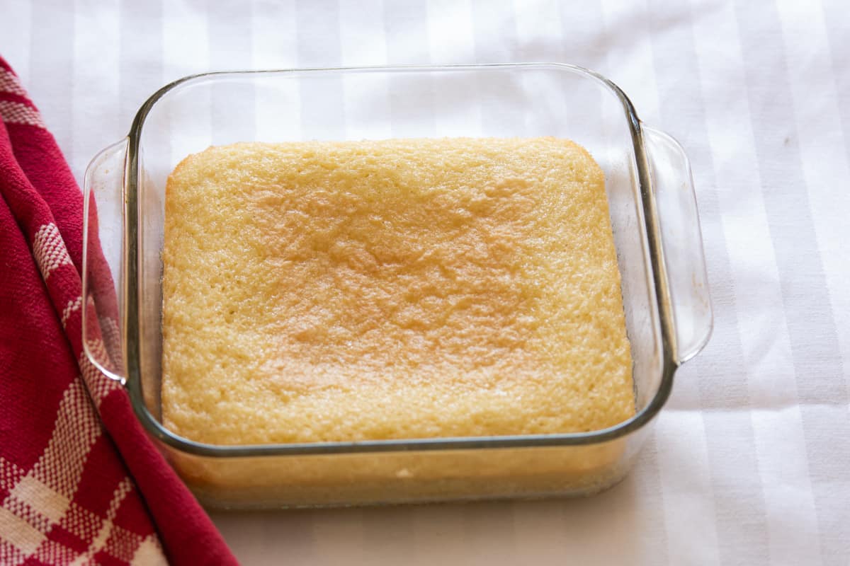  square pound cake in glass pan