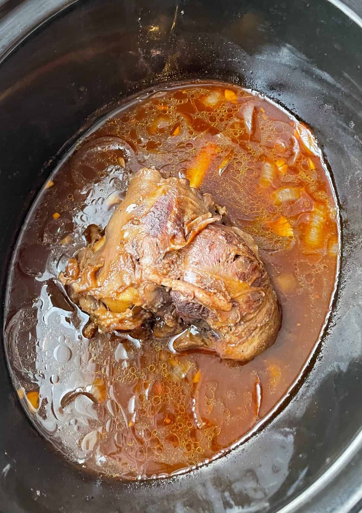 cooked venison shanks in crockpot 